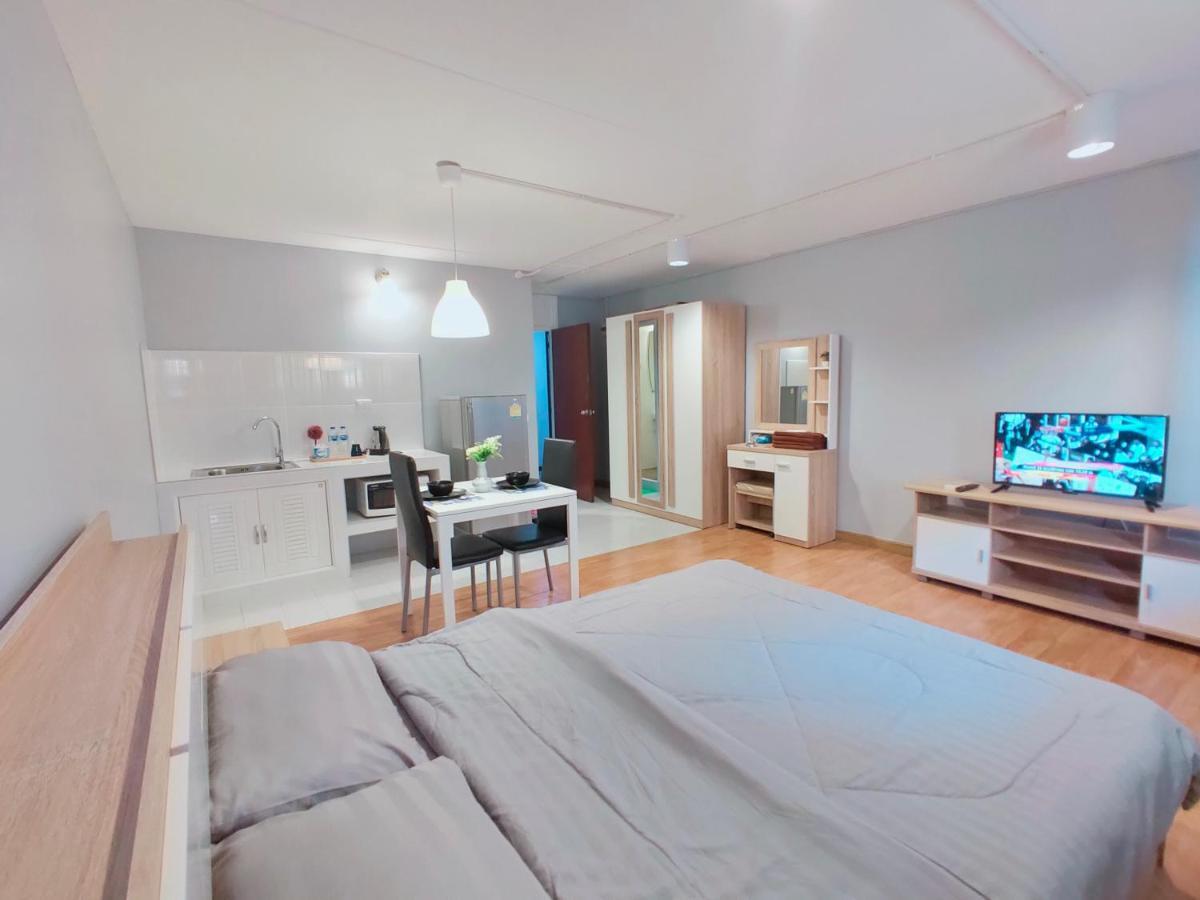 Popular Condo เมืองทองธานี 白蒛 外观 照片